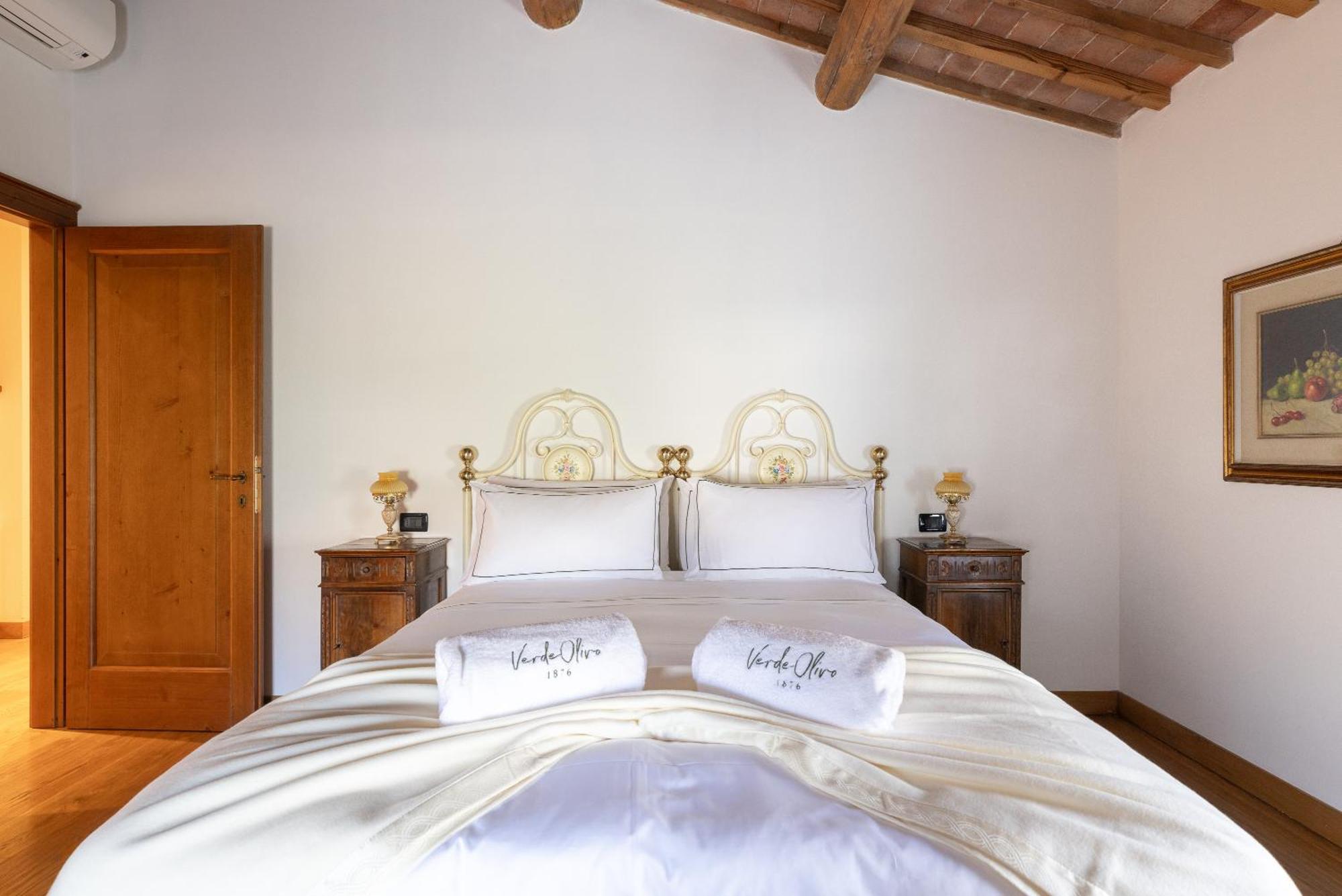 Verdeolivo 1876 - Apartments & Pool Mezzane di Sotto Zewnętrze zdjęcie