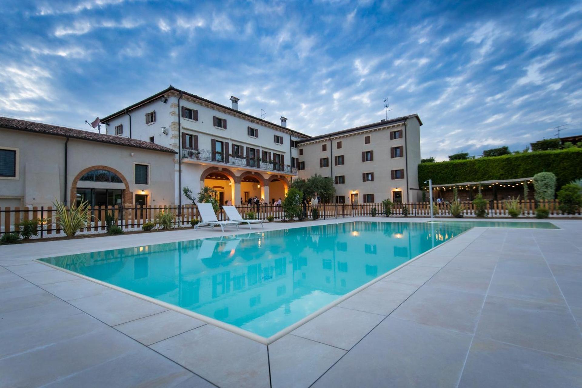 Verdeolivo 1876 - Apartments & Pool Mezzane di Sotto Zewnętrze zdjęcie