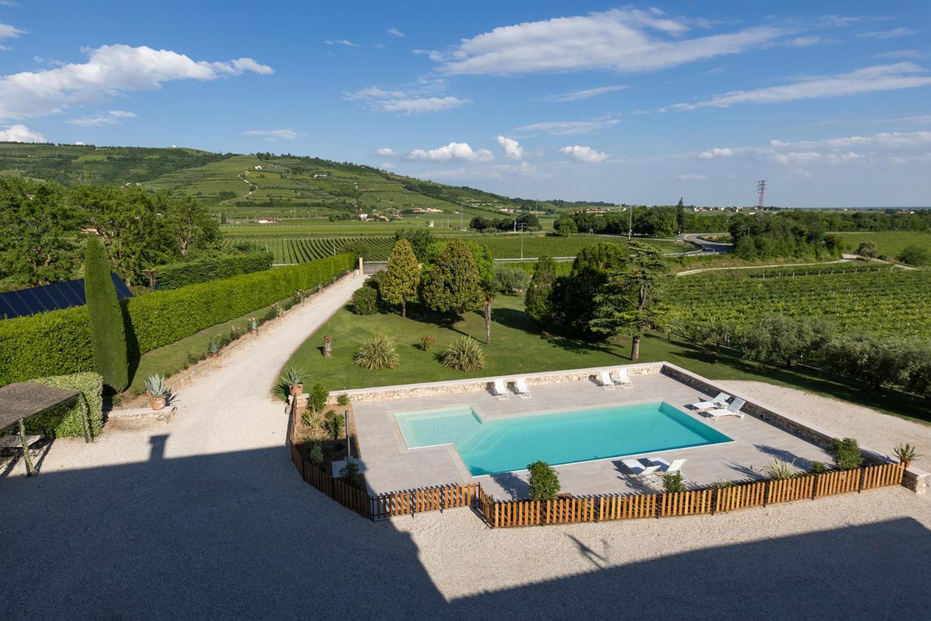 Verdeolivo 1876 - Apartments & Pool Mezzane di Sotto Zewnętrze zdjęcie