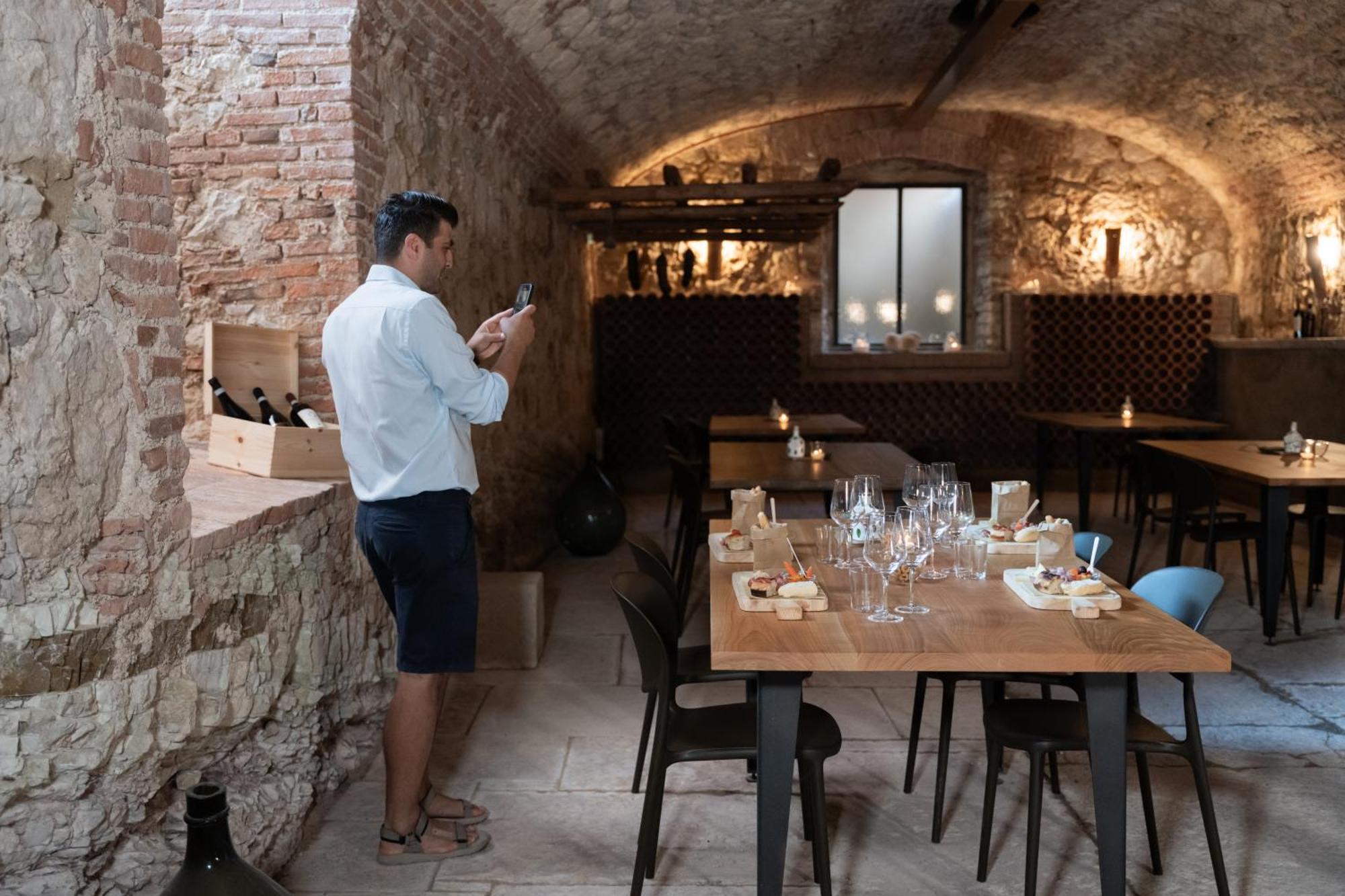 Verdeolivo 1876 - Apartments & Pool Mezzane di Sotto Zewnętrze zdjęcie